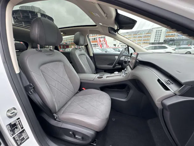 MG S6 EV 77kWh Luxury AWD 361PS