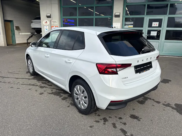 SKODA Fabia 1.0 TSI Selection DSG