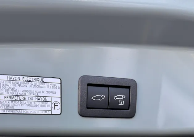 Toyota Corolla Cross 2.0 Trend e-CVT