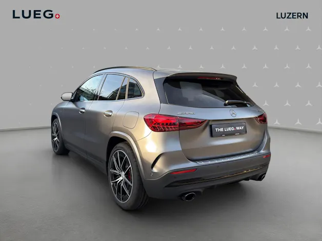 MERCEDES-BENZ GLA AMG 35 4Matic 8G-DCT