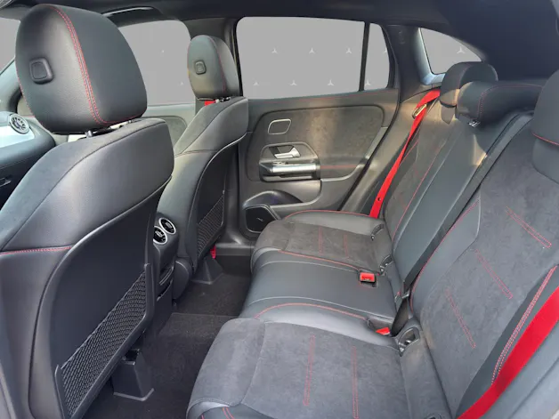 MERCEDES-BENZ GLA AMG 35 4Matic 8G-DCT