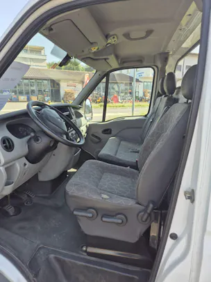 RENAULT Master T35 2.5dCi L3H3
