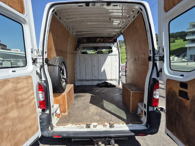 RENAULT Master T35 2.5dCi L3H3