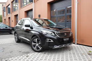 PEUGEOT 3008 1.2 PureTech "* CH Auto * Toit Panoramique * Climatisation Bi-zone * GPS * Aide au Stationnement * Cuir / Tissu *"
