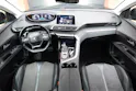 PEUGEOT 3008 1.2 PureTech "* CH Auto * Toit Panoramique * Climatisation Bi-zone * GPS * Aide au Stationnement * Cuir / Tissu *"