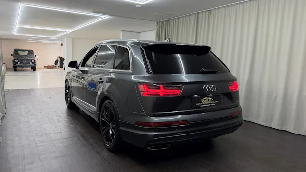 AUDI Q7 3.0 TDI ultra quattro tiptronic