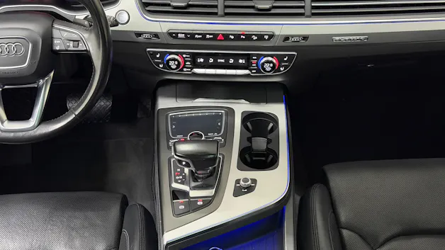 AUDI Q7 3.0 TDI ultra quattro tiptronic