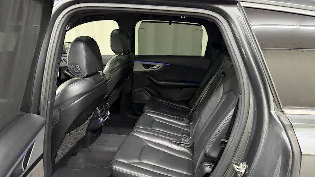 AUDI Q7 3.0 TDI ultra quattro tiptronic