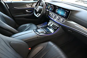 MERCEDES-BENZ CLS 450 V6 4Matic AMG Line 9G-Tronic + (CH Auto) Voll-Ausstattung Facelift Modell
