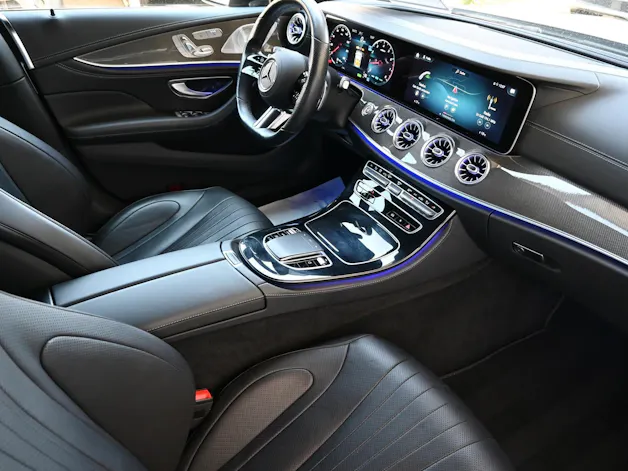 MERCEDES-BENZ CLS 450 V6 4Matic AMG Line 9G-Tronic + (CH Auto) Voll-Ausstattung Facelift Modell