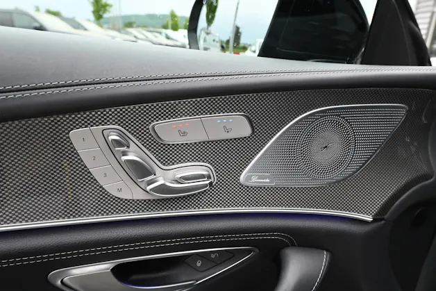 MERCEDES-BENZ CLS 450 V6 4Matic AMG Line 9G-Tronic + (CH Auto) Voll-Ausstattung Facelift Modell