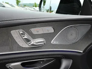 MERCEDES-BENZ CLS 450 V6 4Matic AMG Line 9G-Tronic + (CH Auto) Voll-Ausstattung Facelift Modell