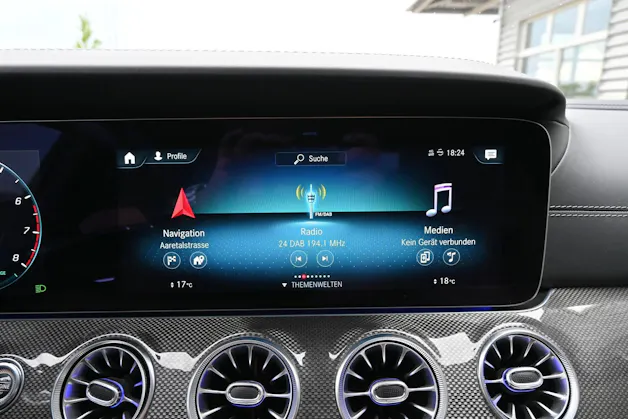 MERCEDES-BENZ CLS 450 V6 4Matic AMG Line 9G-Tronic + (CH Auto) Voll-Ausstattung Facelift Modell