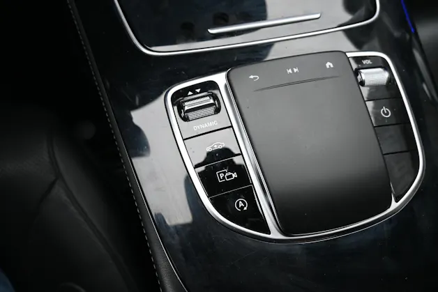 MERCEDES-BENZ CLS 450 V6 4Matic AMG Line 9G-Tronic + (CH Auto) Voll-Ausstattung Facelift Modell