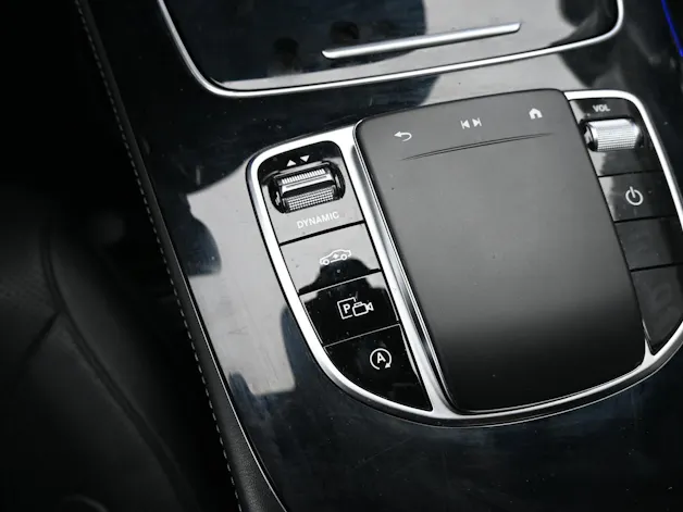 MERCEDES-BENZ CLS 450 V6 4Matic AMG Line 9G-Tronic + (CH Auto) Voll-Ausstattung Facelift Modell