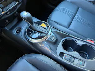 NISSAN Juke 1.6 FHEV Tekna