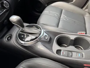 NISSAN Juke 1.6 FHEV Tekna