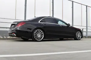 MERCEDES-BENZ S 400 D L 4MATIC 9G-TRONIC AMG BLACK PLUS l 340 PS