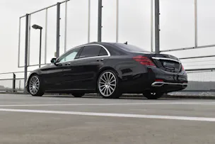 MERCEDES-BENZ S 400 D L 4MATIC 9G-TRONIC AMG BLACK PLUS l 340 PS