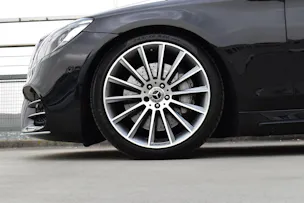 MERCEDES-BENZ S 400 D L 4MATIC 9G-TRONIC AMG BLACK PLUS l 340 PS