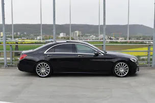 MERCEDES-BENZ S 400 D L 4MATIC 9G-TRONIC AMG BLACK PLUS l 340 PS