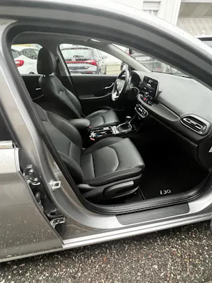 HYUNDAI i30 1.5 T-GDi Vertex