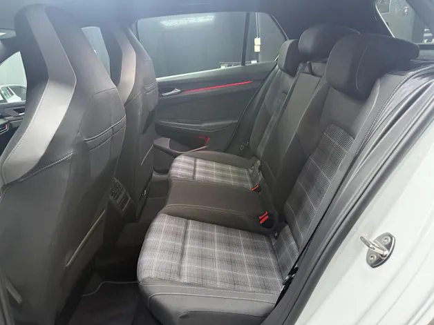 VW Golf 2.0 TDI GTD DSG