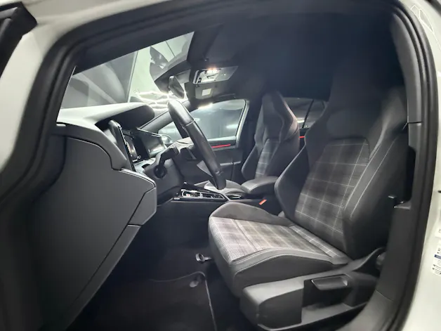 VW Golf 2.0 TDI GTD DSG
