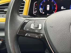 VW T-Roc 2.0 TSI Advance DSG 4Motion