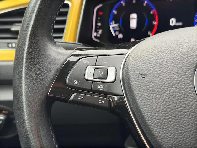 VW T-Roc 2.0 TSI Advance DSG 4Motion