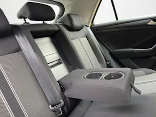 VW T-Roc 2.0 TSI Advance DSG 4Motion