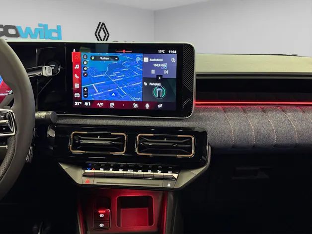 RENAULT Renault 4 E-Tech Techno Comfort Range