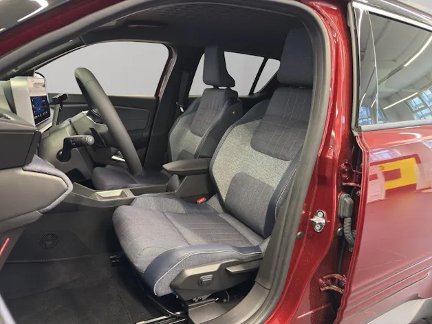 RENAULT Renault 4 E-Tech Techno Comfort Range