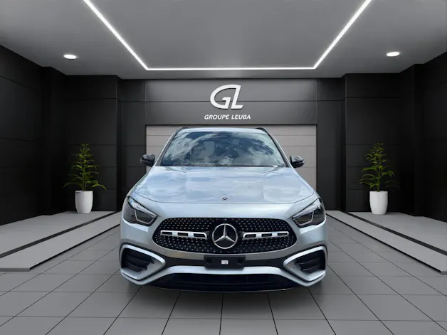 MERCEDES-BENZ GLA 200 Night Star 7G-DCT