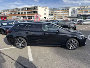 Toyota Corolla Touring Sports 2.0 HSD Teamplayer e-CVT Automat