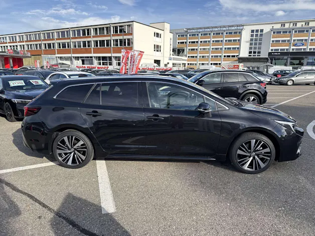 Toyota Corolla Touring Sports 2.0 HSD Teamplayer e-CVT Automat