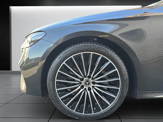 MERCEDES-BENZ E 220 d 4Matic 9G-Tronic