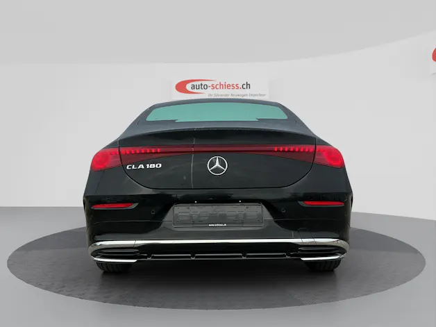 MERCEDES-BENZ CLA 180 AMG Line