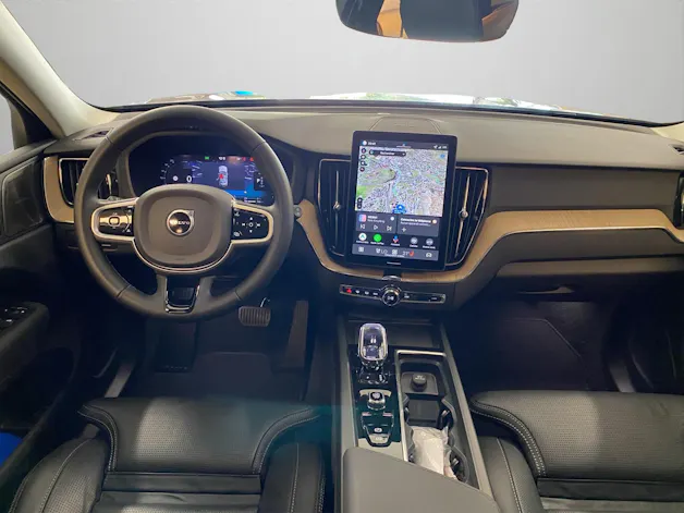 VOLVO XC60 2.0 T6 TE Plus Dark eAWD