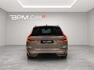 VOLVO XC60 2.0 T6 TE Plus Dark eAWD