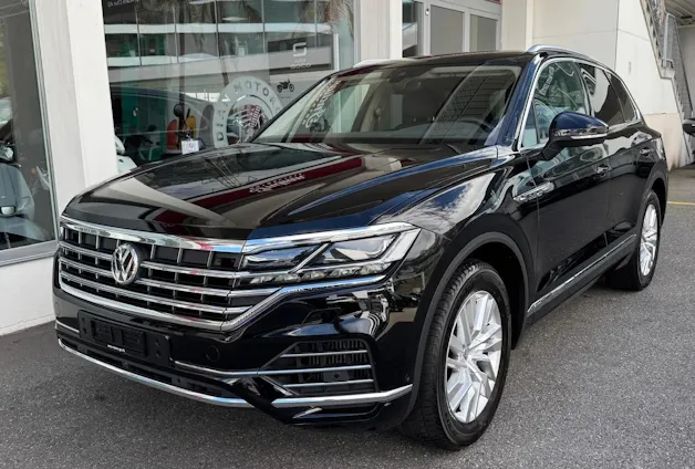 VW Touareg 3.0 TSI Elegance Tiptronic