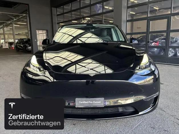 Tesla Model Y Long Range AWD