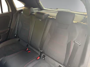 MERCEDES-BENZ GLA 250e AMG Line 8G-DCT