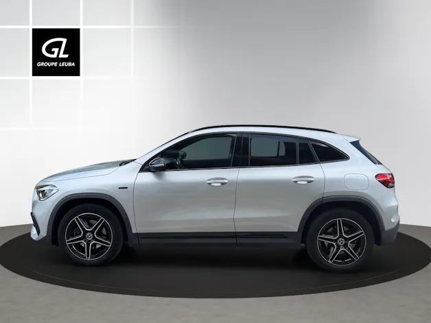MERCEDES-BENZ GLA 250e AMG Line 8G-DCT