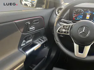 MERCEDES-BENZ GLA 200 Progressive 7G-DCT