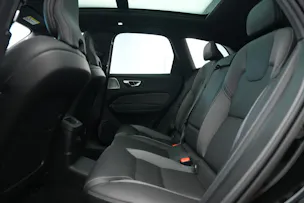 VOLVO XC60 T8 eAWD PluginHybrid Ultimate Dark Geartronic Black Edition Ultra *Luftfahrwerk* *B&W*