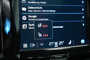 VOLVO XC60 T8 eAWD PluginHybrid Ultimate Dark Geartronic Black Edition Ultra *Luftfahrwerk* *B&W*