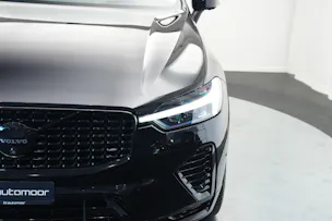 VOLVO XC60 T8 eAWD PluginHybrid Ultimate Dark Geartronic Black Edition Ultra *Luftfahrwerk* *B&W*