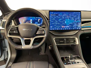 BYD Seal U DM-i Design AWD