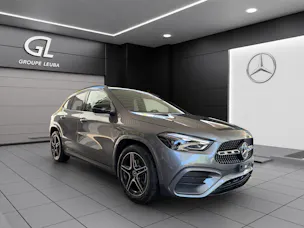 MERCEDES-BENZ GLA 200 Night Star 7G-DCT